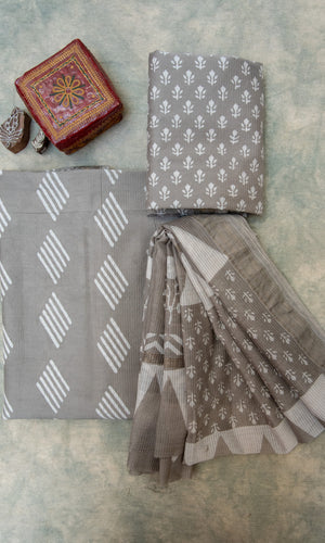 Akola print Suit set