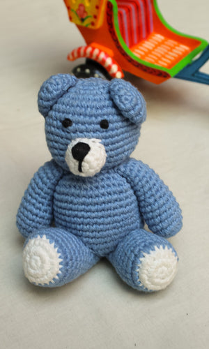 Knitted Teddy
