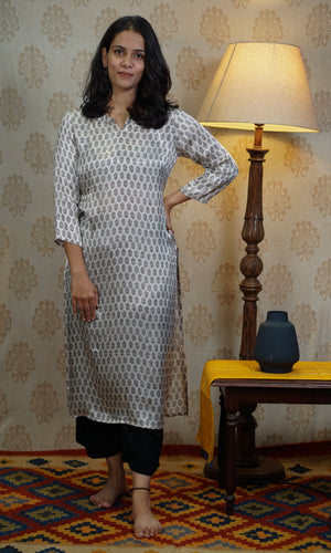 Modal Kurta